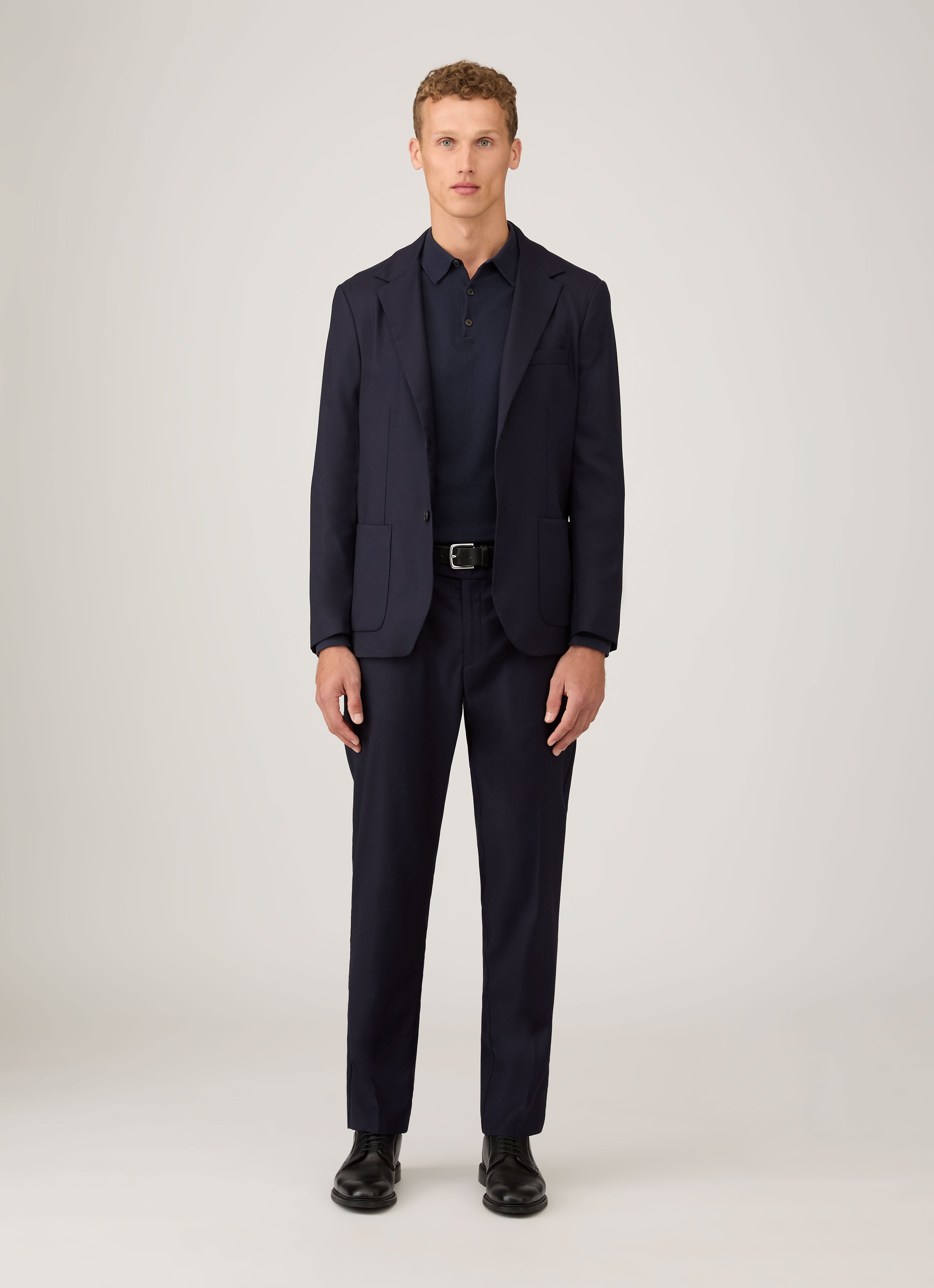 Men's Lightweight Travel Wool Trouser in Navy