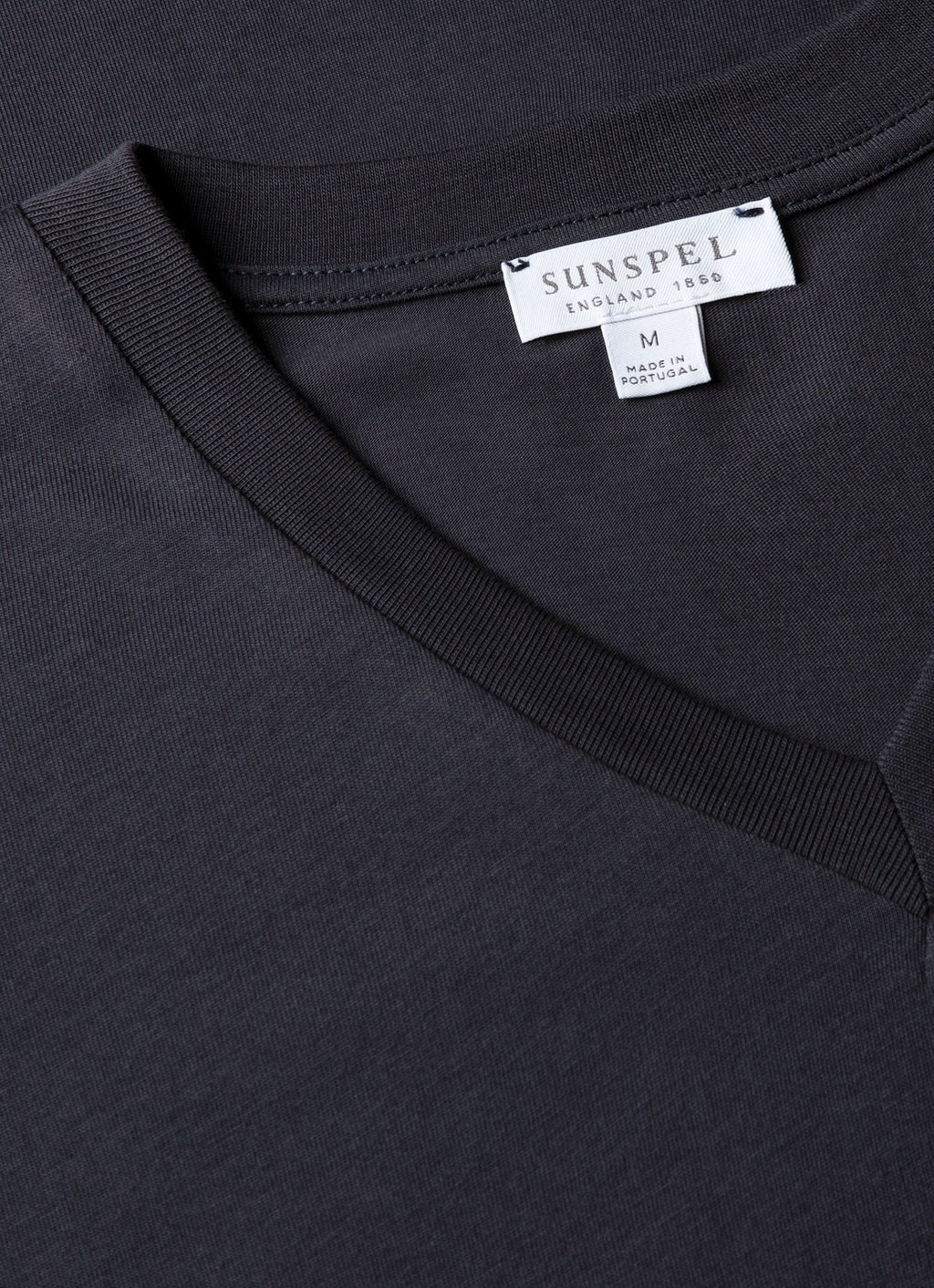 Men's Riviera Midweight V?neck T?shirt in Navy